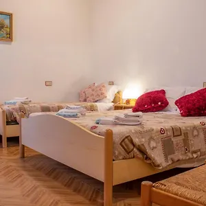 Hotel Posta, Roana